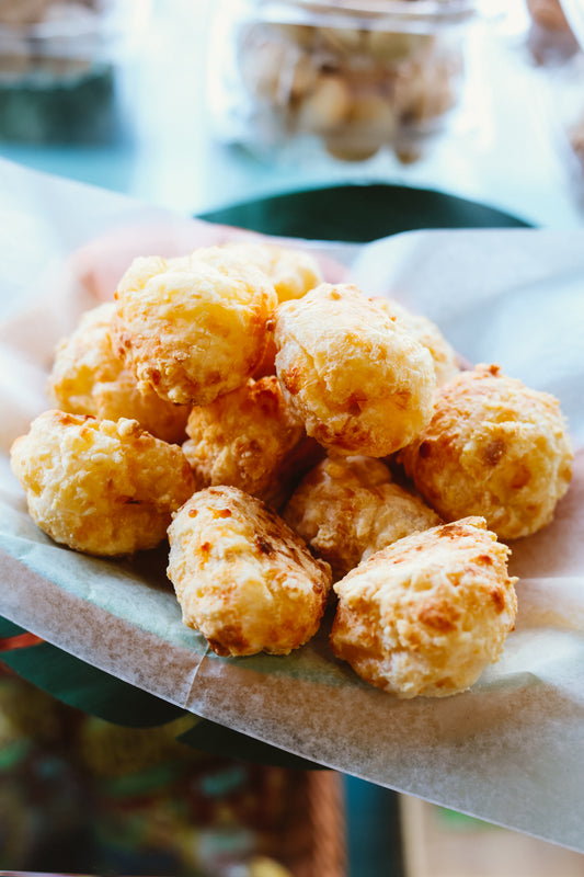Frozen Bake-at-Home Cheesebread (Holiday Preorder)
